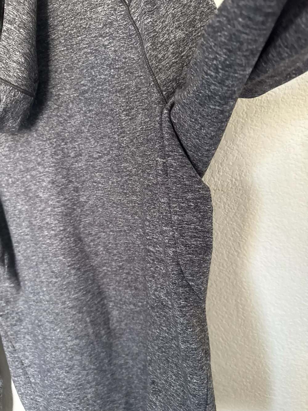 Lululemon Men's Gray Quarter Zip Running Hoodie Performance Pullover M - Picture 9 of 11